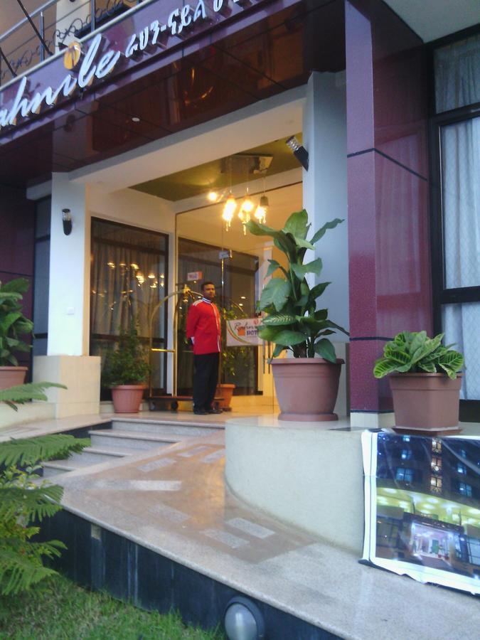 Rahnile Hotel บาเฮอร์ดาร์ ภายนอก รูปภาพ