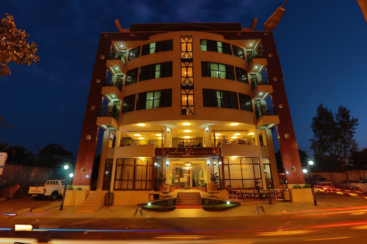 Rahnile Hotel บาเฮอร์ดาร์ ภายนอก รูปภาพ