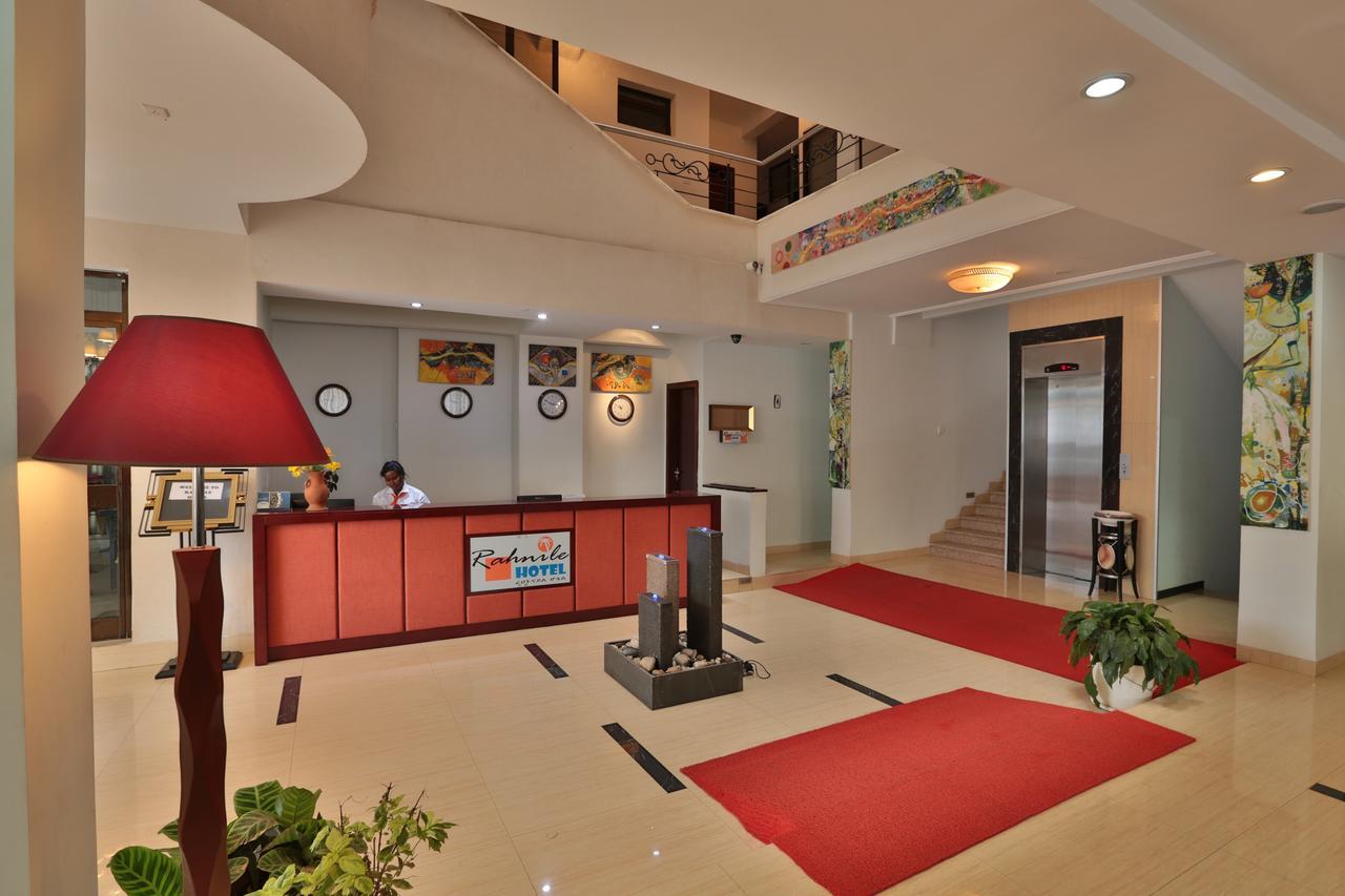 Rahnile Hotel บาเฮอร์ดาร์ ภายนอก รูปภาพ
