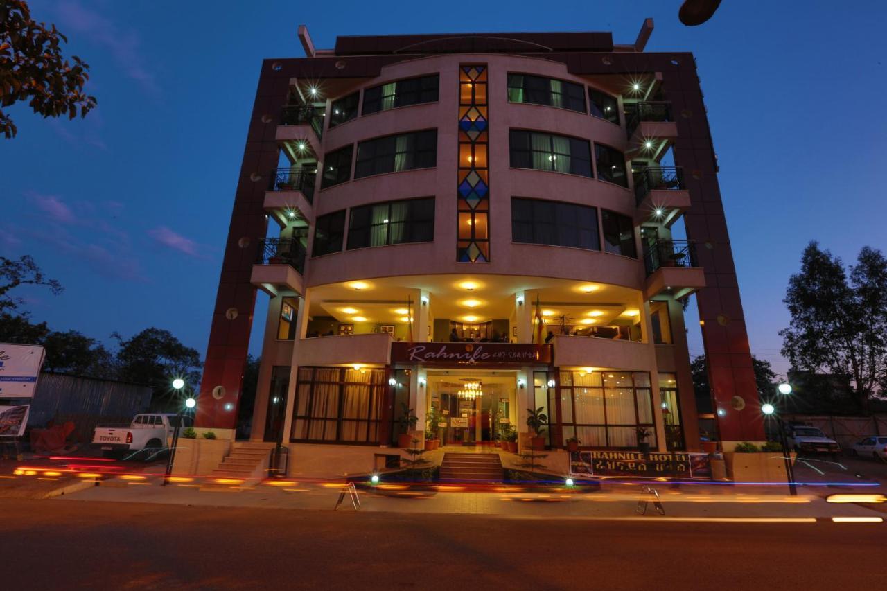 Rahnile Hotel บาเฮอร์ดาร์ ภายนอก รูปภาพ
